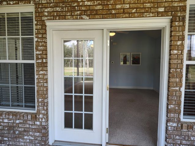 29 Lake Arbu Drive, Manning, SC 29102