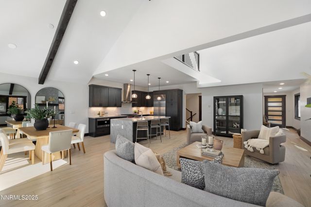 121 Sierra Colina Drive 21, Stateline, NV 89449