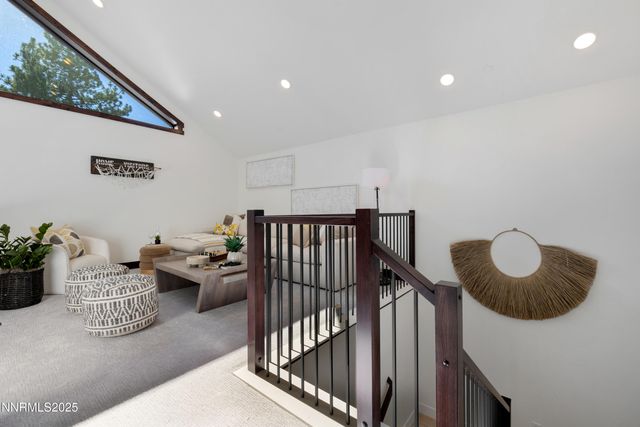 121 Sierra Colina Drive 21, Stateline, NV 89449