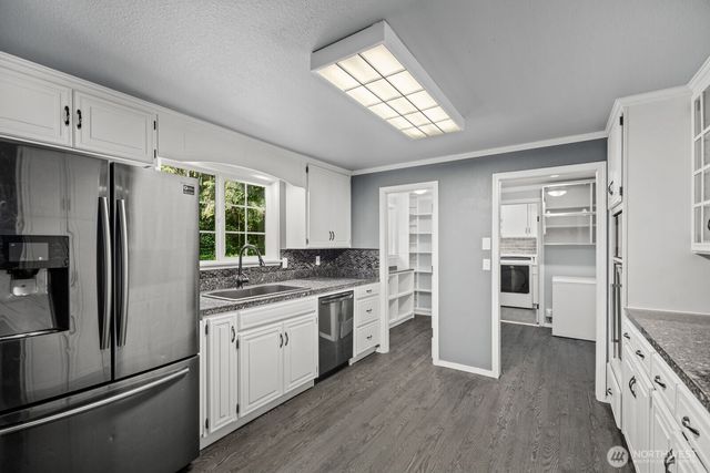 11024 139th Street Ct E, Puyallup, WA 98374