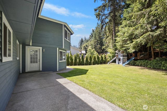 11024 139th Street Ct E, Puyallup, WA 98374