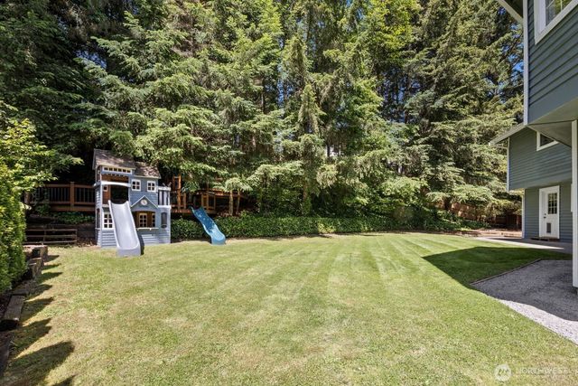 11024 139th Street Ct E, Puyallup, WA 98374