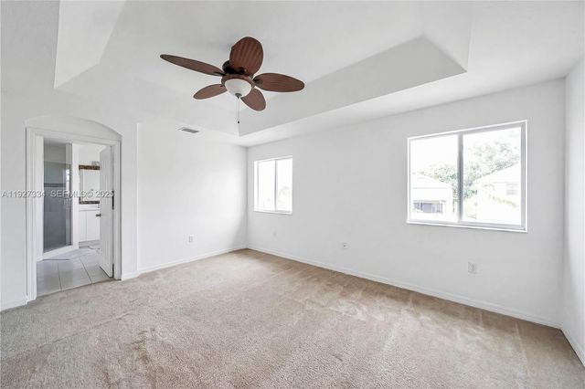 10829 SW 232nd St, Miami, FL 33170