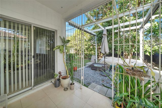 10829 SW 232nd St, Miami, FL 33170