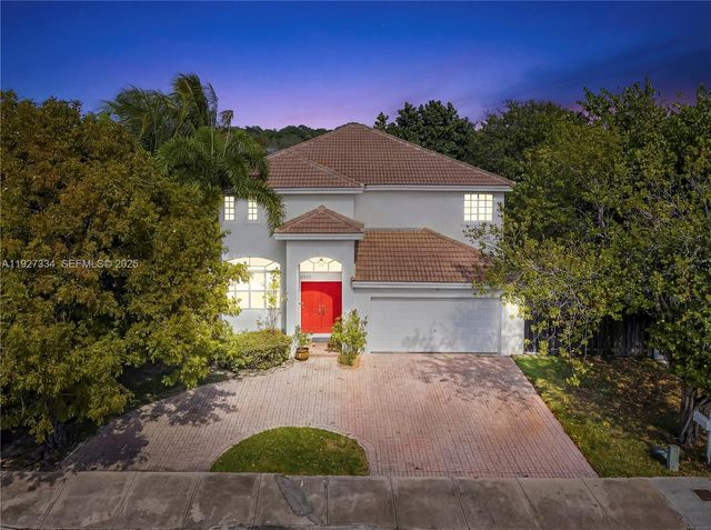 10829 SW 232nd St, Miami, FL 33170