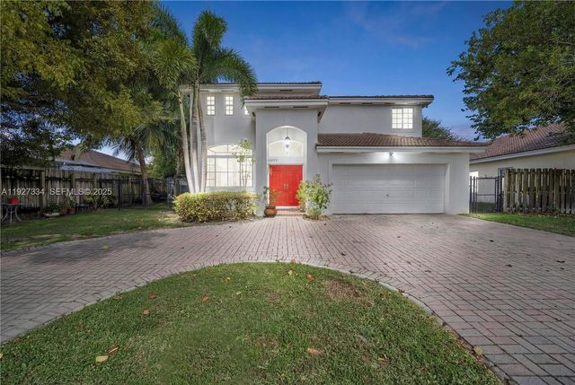 10829 SW 232nd St, Miami, FL 33170