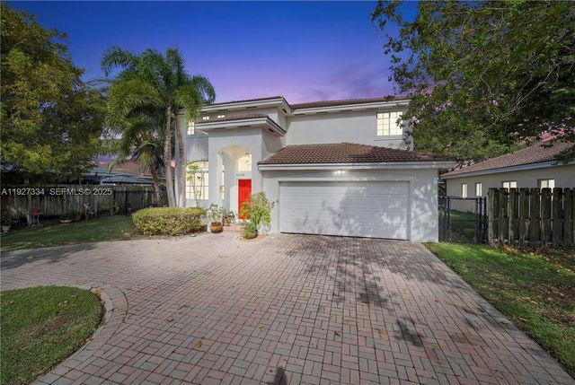 10829 SW 232nd St, Miami, FL 33170