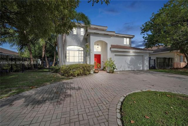10829 SW 232nd St, Miami, FL 33170