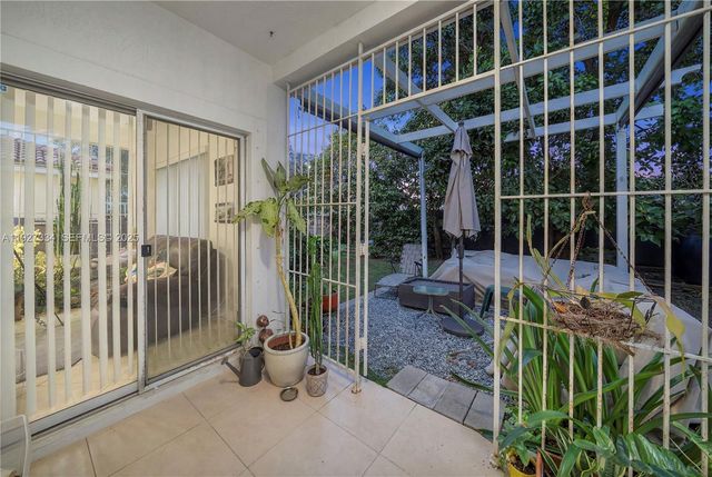 10829 SW 232nd St, Miami, FL 33170