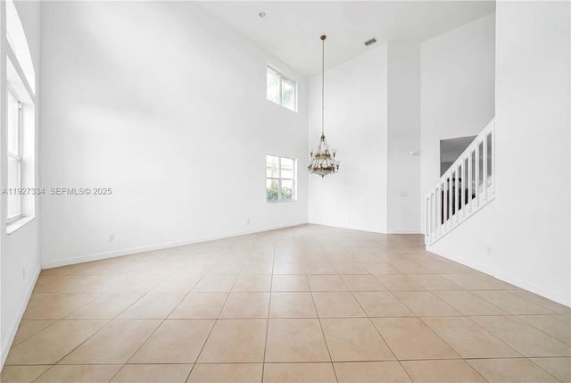 10829 SW 232nd St, Miami, FL 33170