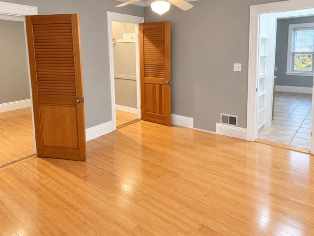 670 East 6th St., 3, Boston, MA 02127