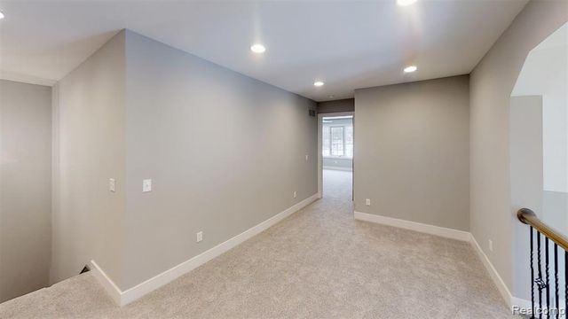 2515 Barberry Drive 21, Shelby Twp, MI 48316