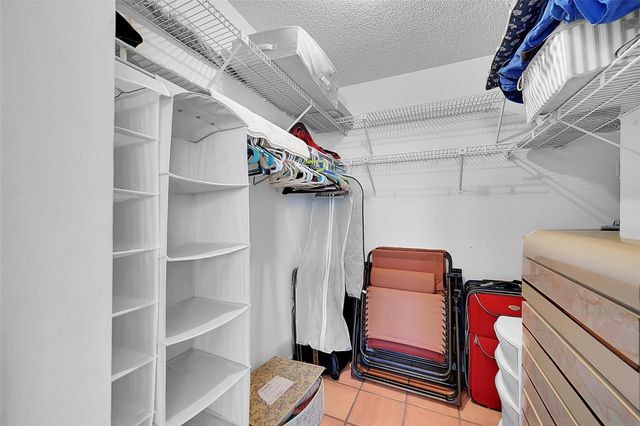 2841 N OCEAN Boulevard 1801, Fort Lauderdale, FL 33308