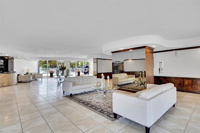 2841 N OCEAN Boulevard 1801, Fort Lauderdale, FL 33308