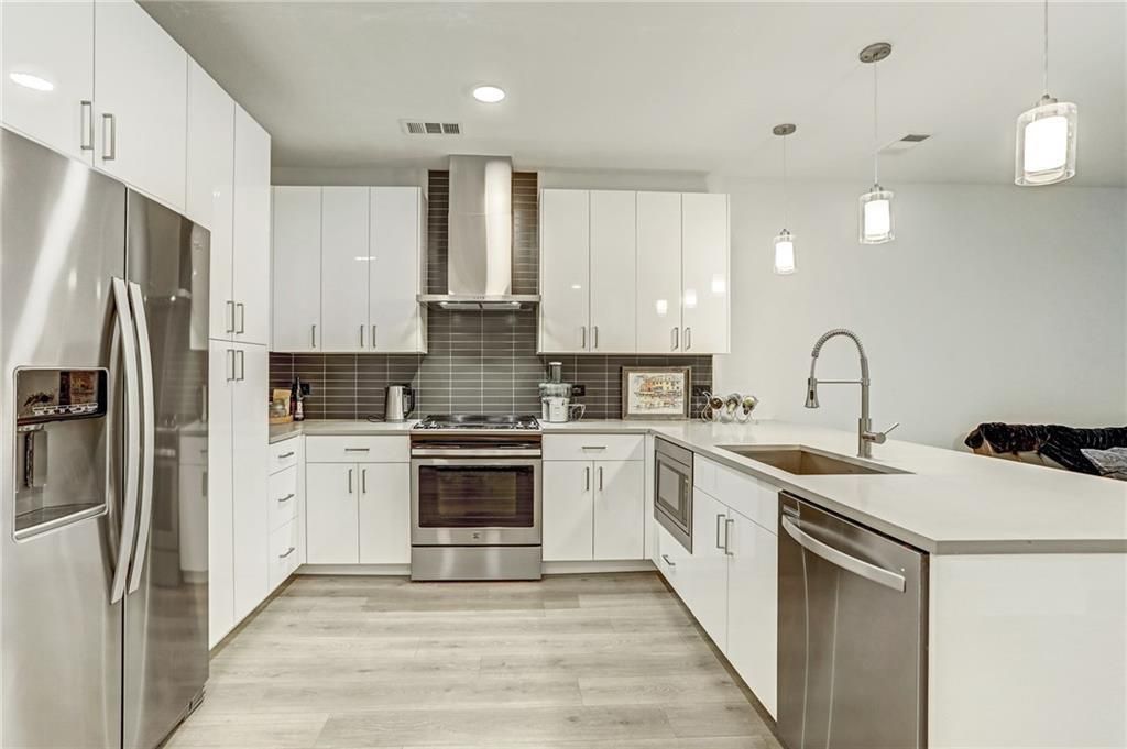 2213 poquito ST, Austin, TX 78722