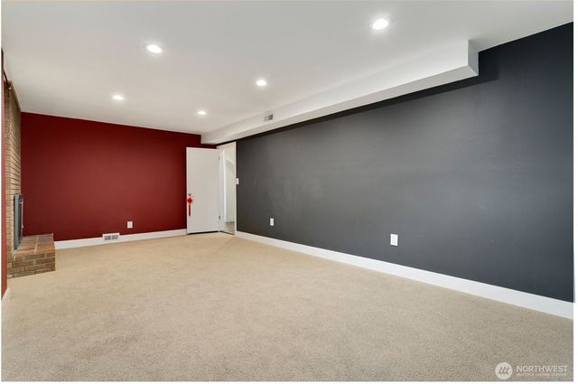 5539 Frances Avenue NE, Tacoma, WA 98422