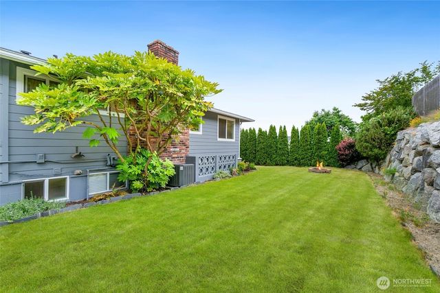 5539 Frances Avenue NE, Tacoma, WA 98422