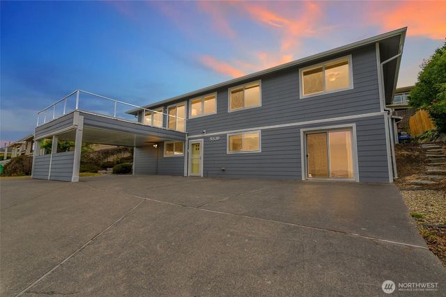 5539 Frances Avenue NE, Tacoma, WA 98422