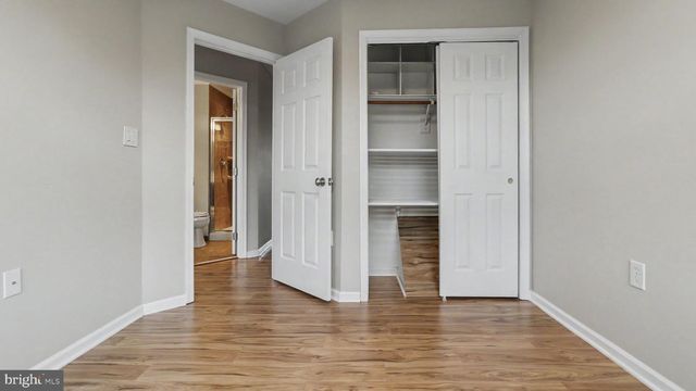 6239 FROSTY WINTER CT, Centreville, VA 20120