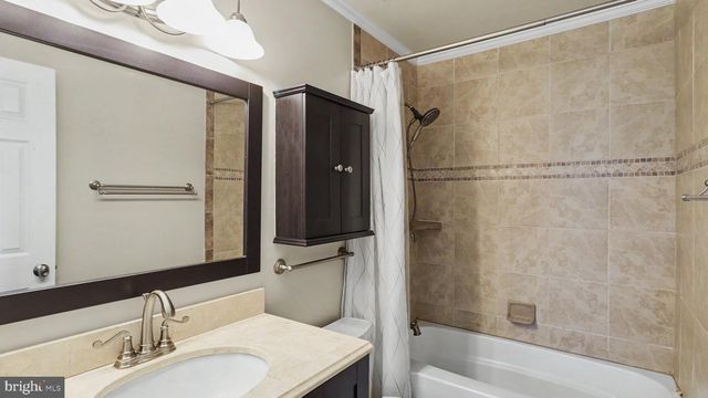 6239 FROSTY WINTER CT, Centreville, VA 20120
