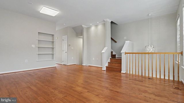 6239 FROSTY WINTER CT, Centreville, VA 20120
