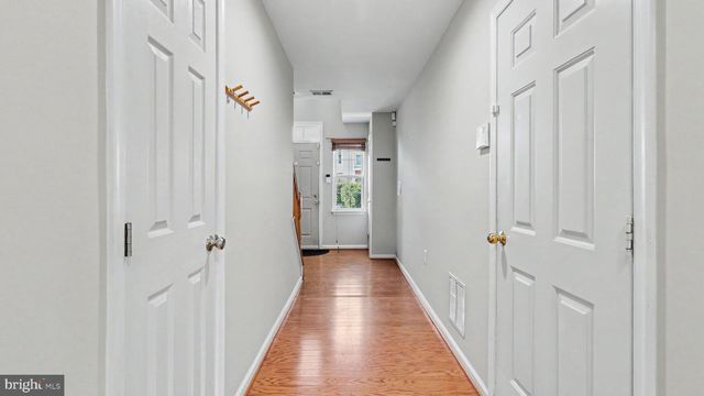 6239 FROSTY WINTER CT, Centreville, VA 20120