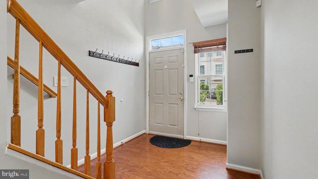 6239 FROSTY WINTER CT, Centreville, VA 20120