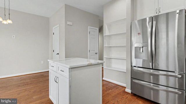 6239 FROSTY WINTER CT, Centreville, VA 20120