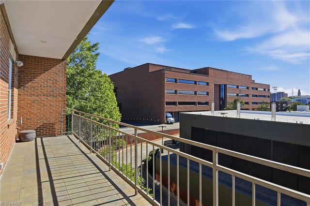 851 4th Street 20, Winston-salem, NC 27101