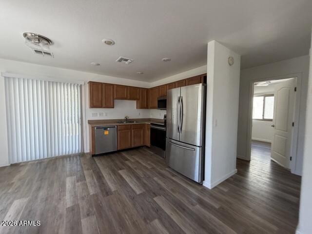 35480 N DANISH RED Trail, San Tan Valley, AZ 85143
