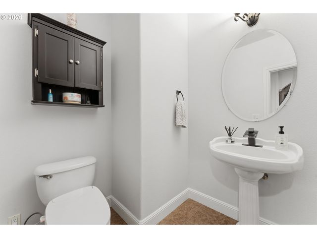 15501 Ne 17TH Cir, Vancouver, WA 98684