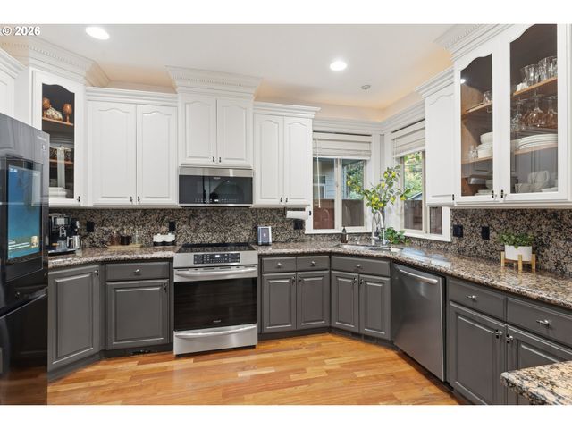 15501 Ne 17TH Cir, Vancouver, WA 98684