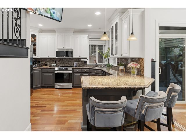 15501 Ne 17TH Cir, Vancouver, WA 98684