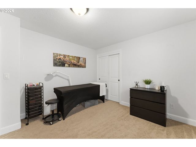 15501 Ne 17TH Cir, Vancouver, WA 98684