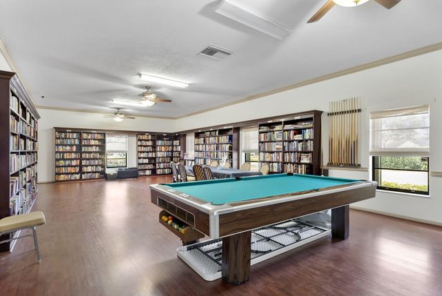 9860 Pecan Tree Drive A, Boynton Beach, FL 33436