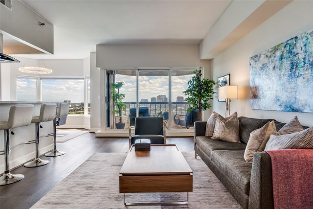 3030 Mckinney Avenue 2005, Dallas, TX 75204