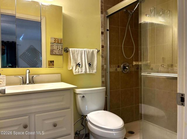 52 Woodland Drive 103, Vero Beach, FL 32962