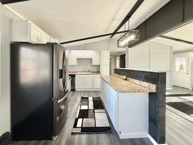 8737 E L J Townline Road, Milton, WI 53563