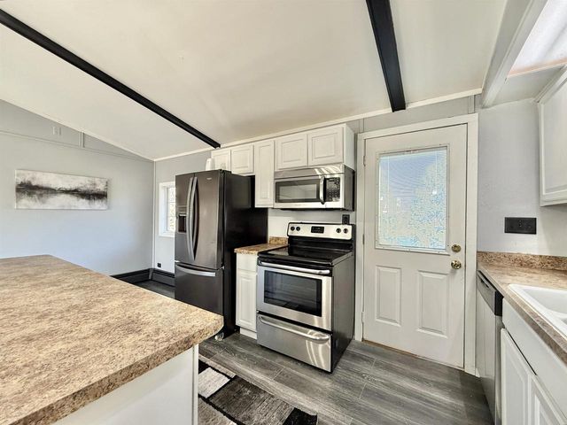 8737 E L J Townline Road, Milton, WI 53563