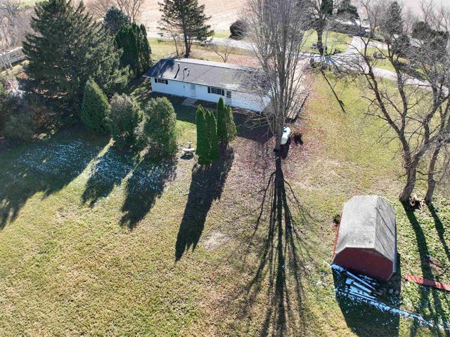 8737 E L J Townline Road, Milton, WI 53563