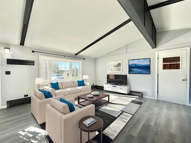 8737 E L J Townline Road, Milton, WI 53563