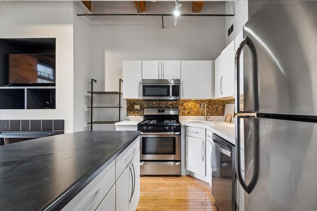 360 W Illinois Street 312, Chicago, IL 60654