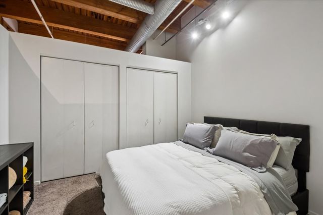 360 W Illinois Street 312, Chicago, IL 60654