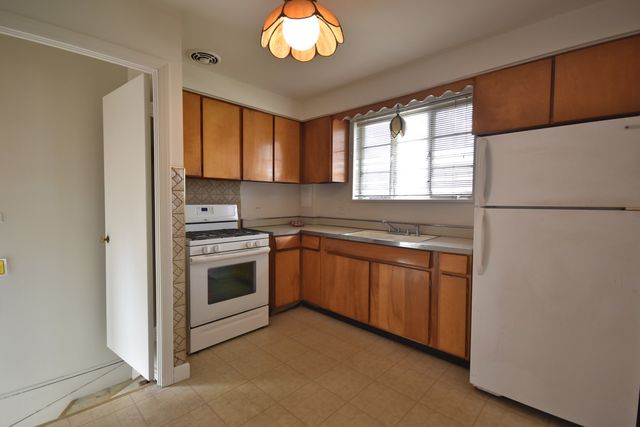 1541 N Lee Boulevard, Berkeley, IL 60163