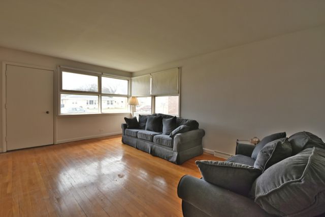 1541 N Lee Boulevard, Berkeley, IL 60163