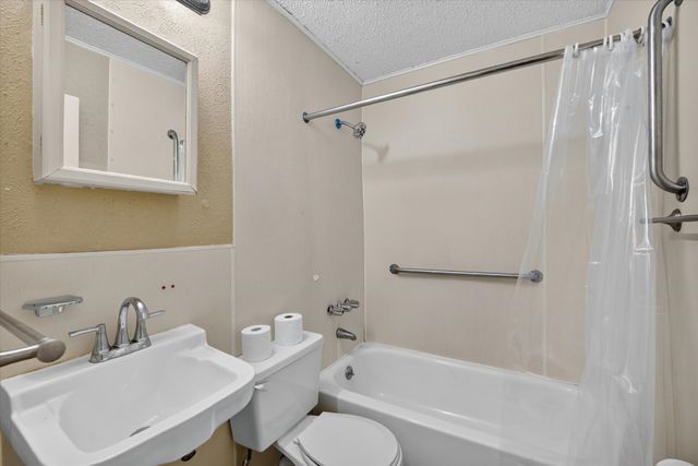 4450 Percy Street, Lancaster, TX 75134