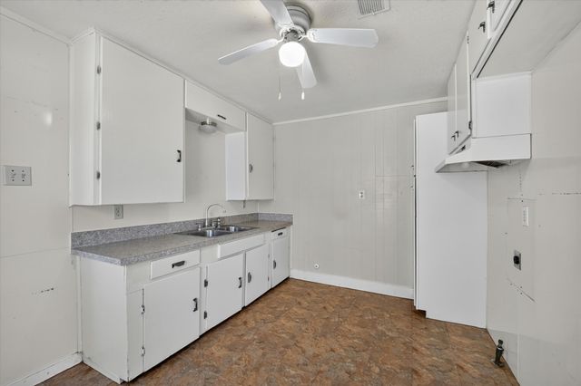 4450 Percy Street, Lancaster, TX 75134