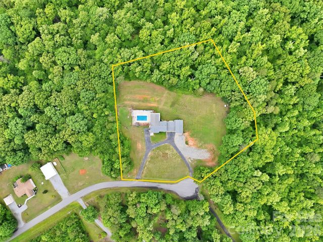 229 Oakridge Road, Stanley, NC 28164
