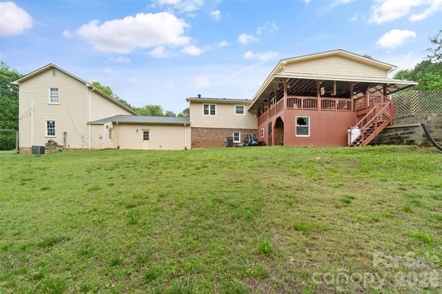 229 Oakridge Road, Stanley, NC 28164