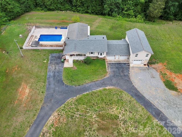 229 Oakridge Road, Stanley, NC 28164